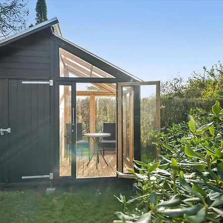 Ferienhaus Schönes Mit Pool Nahe Havnsø *